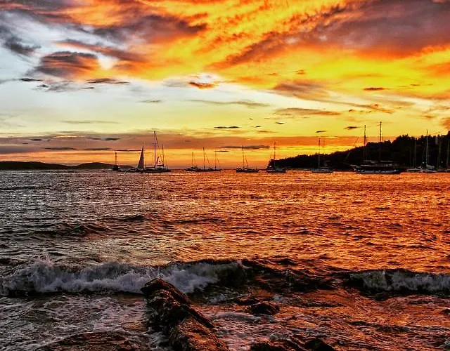 Apartamento Hvar 8 Min To The *