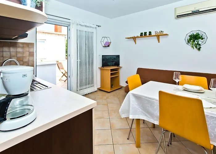 Hvar 8 Min To The Apartamento