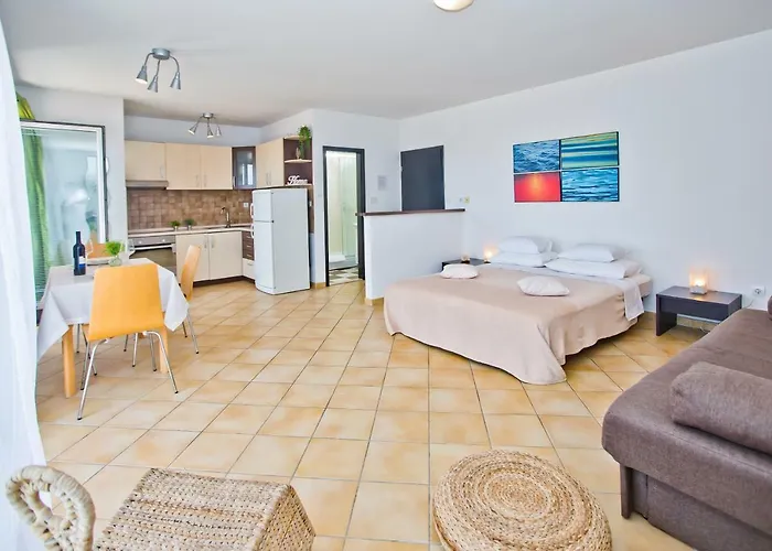 Apartamento Hvar 8 Min To The *