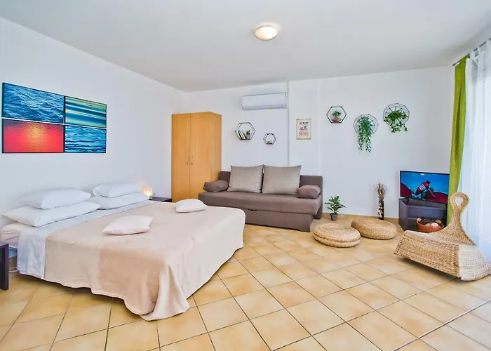 Apartamento Hvar 8 Min To The *