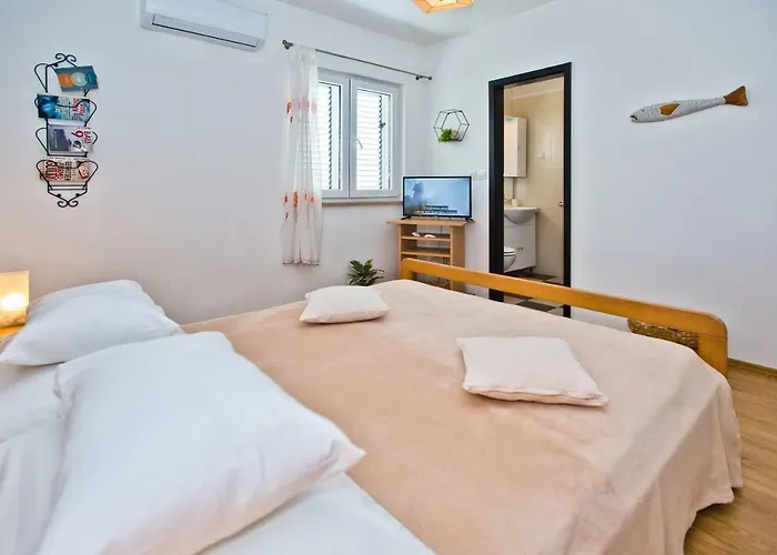 Apartamento Hvar 8 Min To The